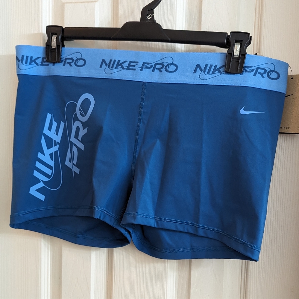 NIKE Pro Dri FIT Graphic Training Shorts NWT - Picture 5 of 6